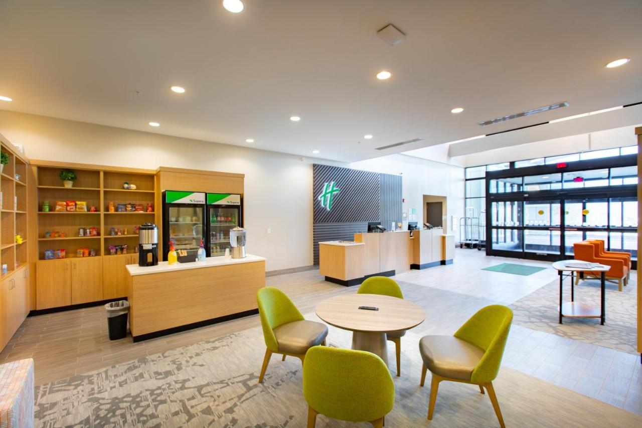 Holiday Inn - Kansas City - Northeast By Ihg Eksteriør billede