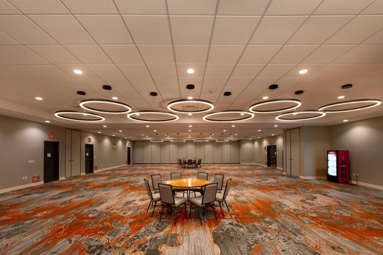 Holiday Inn - Kansas City - Northeast By Ihg Eksteriør billede