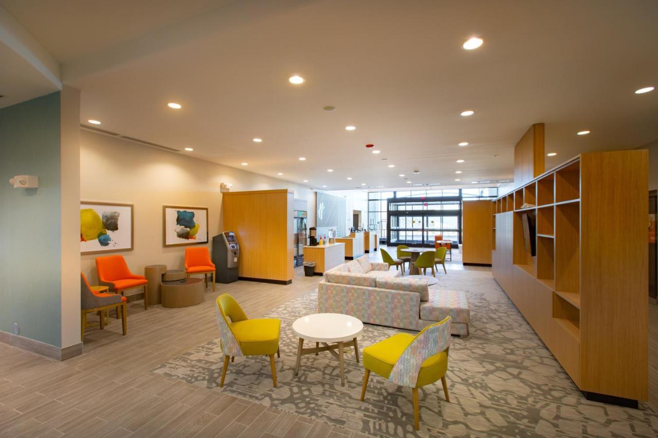 Holiday Inn - Kansas City - Northeast By Ihg Eksteriør billede