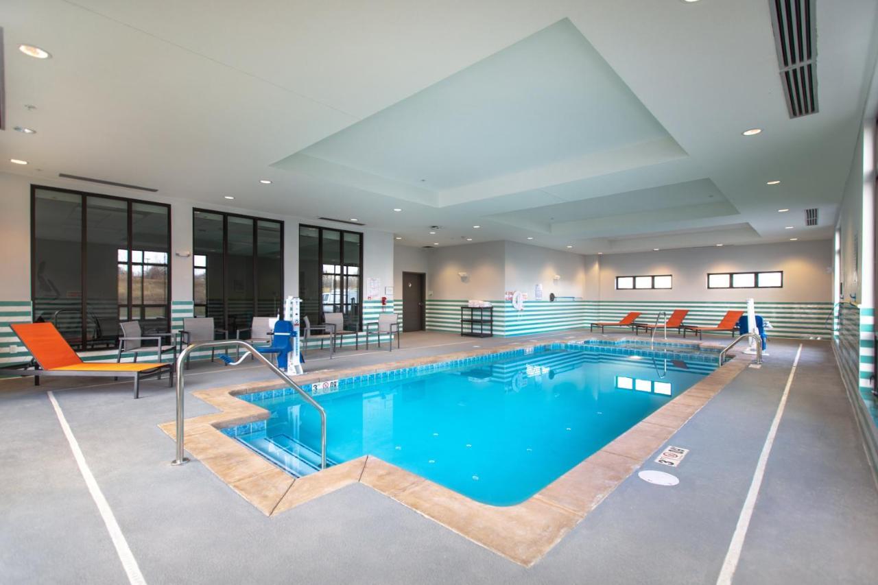 Holiday Inn - Kansas City - Northeast By Ihg Eksteriør billede